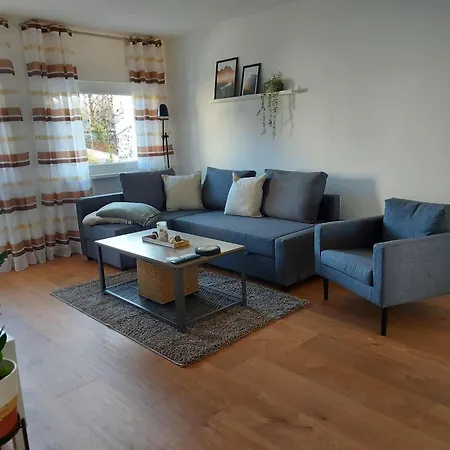 Ferienwohnung In Erftstadt 2 Min Fusslaeufig Zum Bahnhof, Phantasialand, Koeln, Koeln Messe, Eifel Exterior foto
